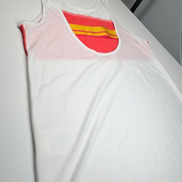 Nike Youth Girls Sports  Training white Red  Tank Top Size Large - Picture 2 of 6